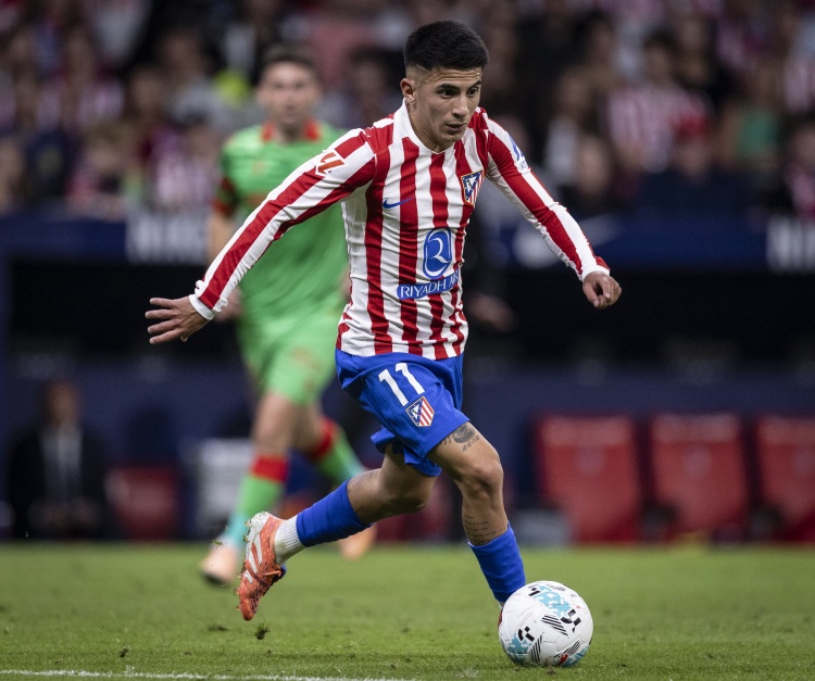 体彩-世体：未来几周对阿尔马达很关键，他将视出场时间决定去留